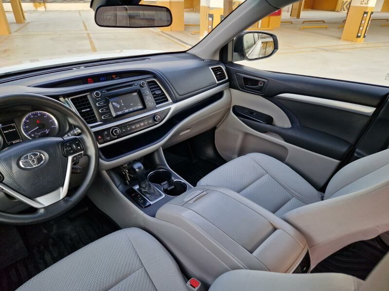 Toyota Highlander 2018 - 395 000 TMT - Aşgabat - img 9