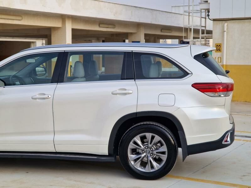 Toyota Highlander 2018 - 395 000 TMT - Aşgabat - img 6