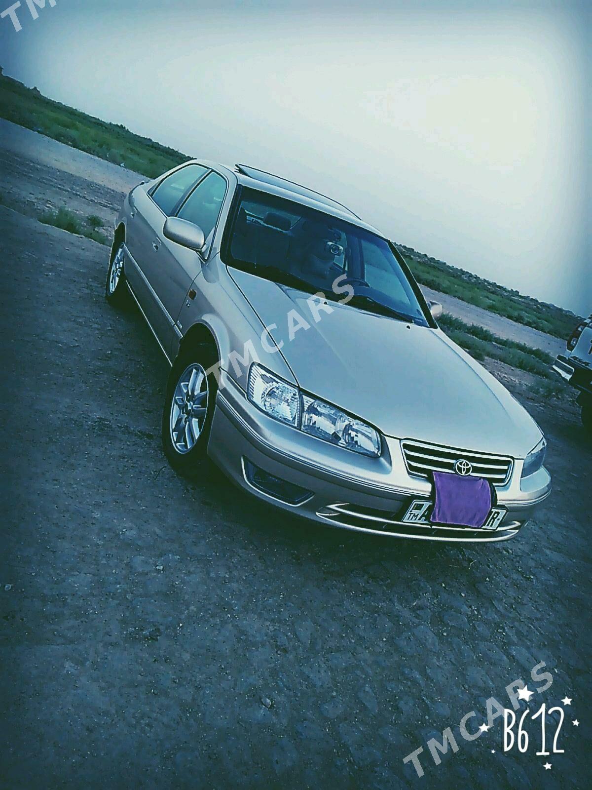 Toyota Camry 2001 - 150 000 TMT - Ёлётен - img 2