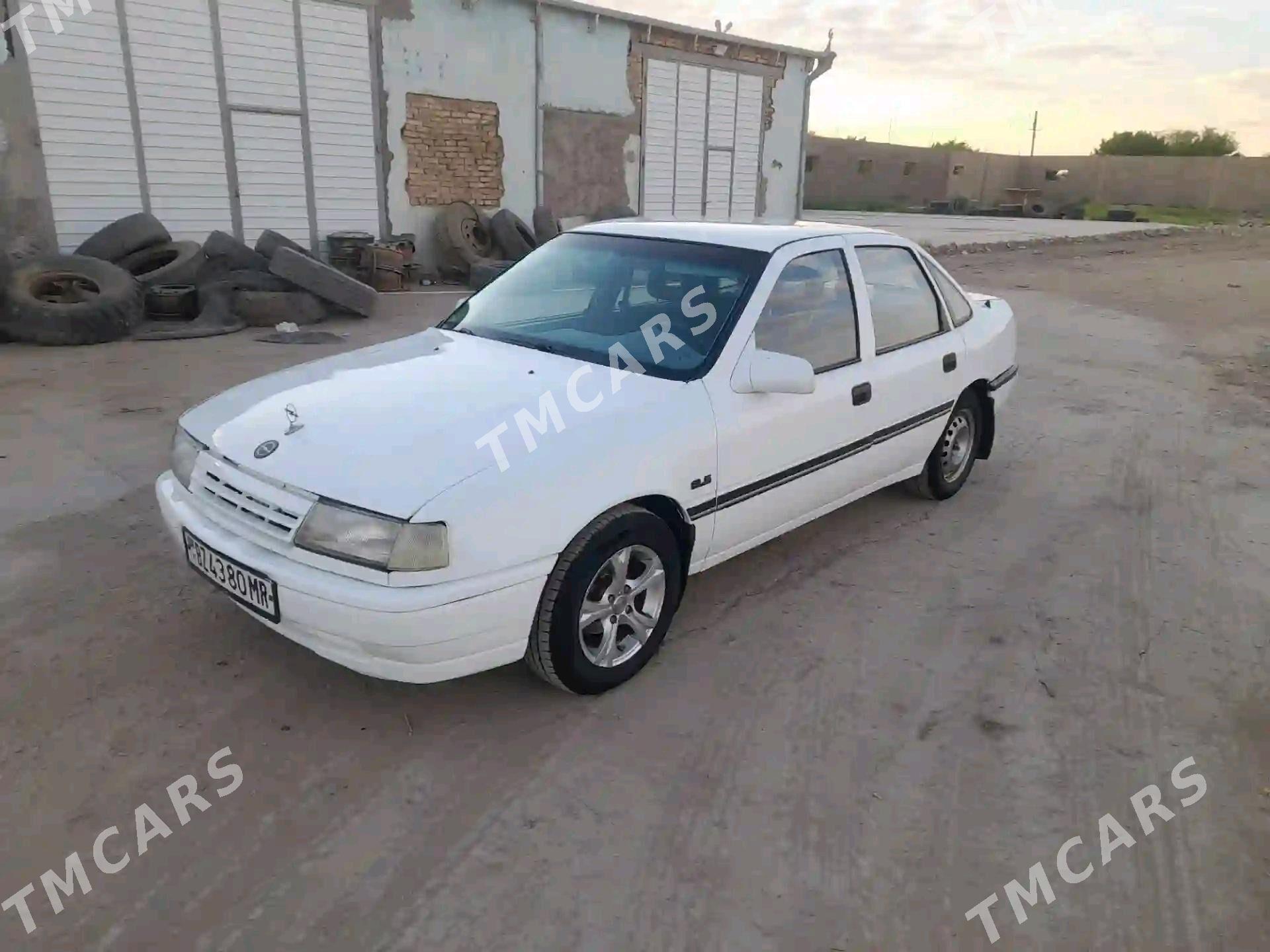 Opel Vectra 1990 - 24 000 TMT - Мары - img 2