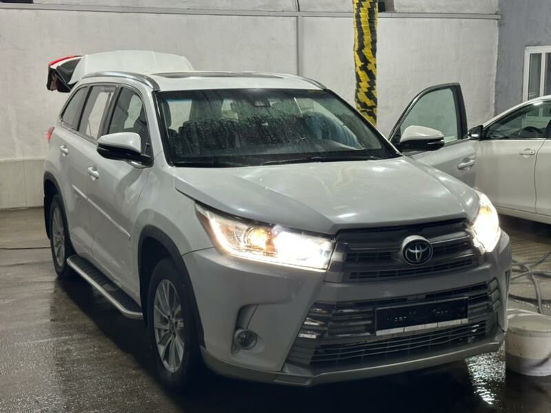 Toyota Highlander 2017 - 290 000 TMT - Aşgabat - img 2