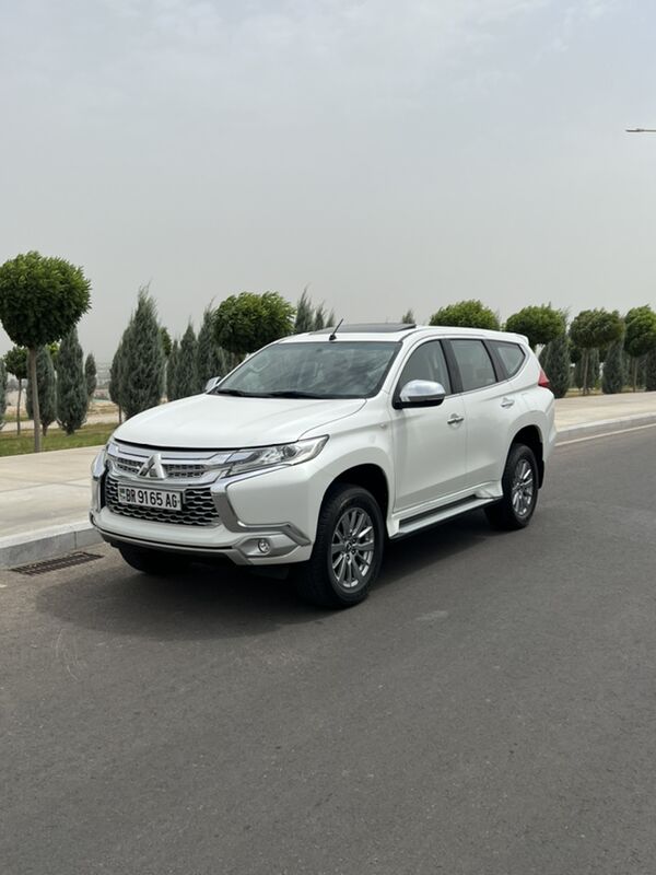 Mitsubishi Montero 2019 - 400 000 TMT - Aşgabat - img 4