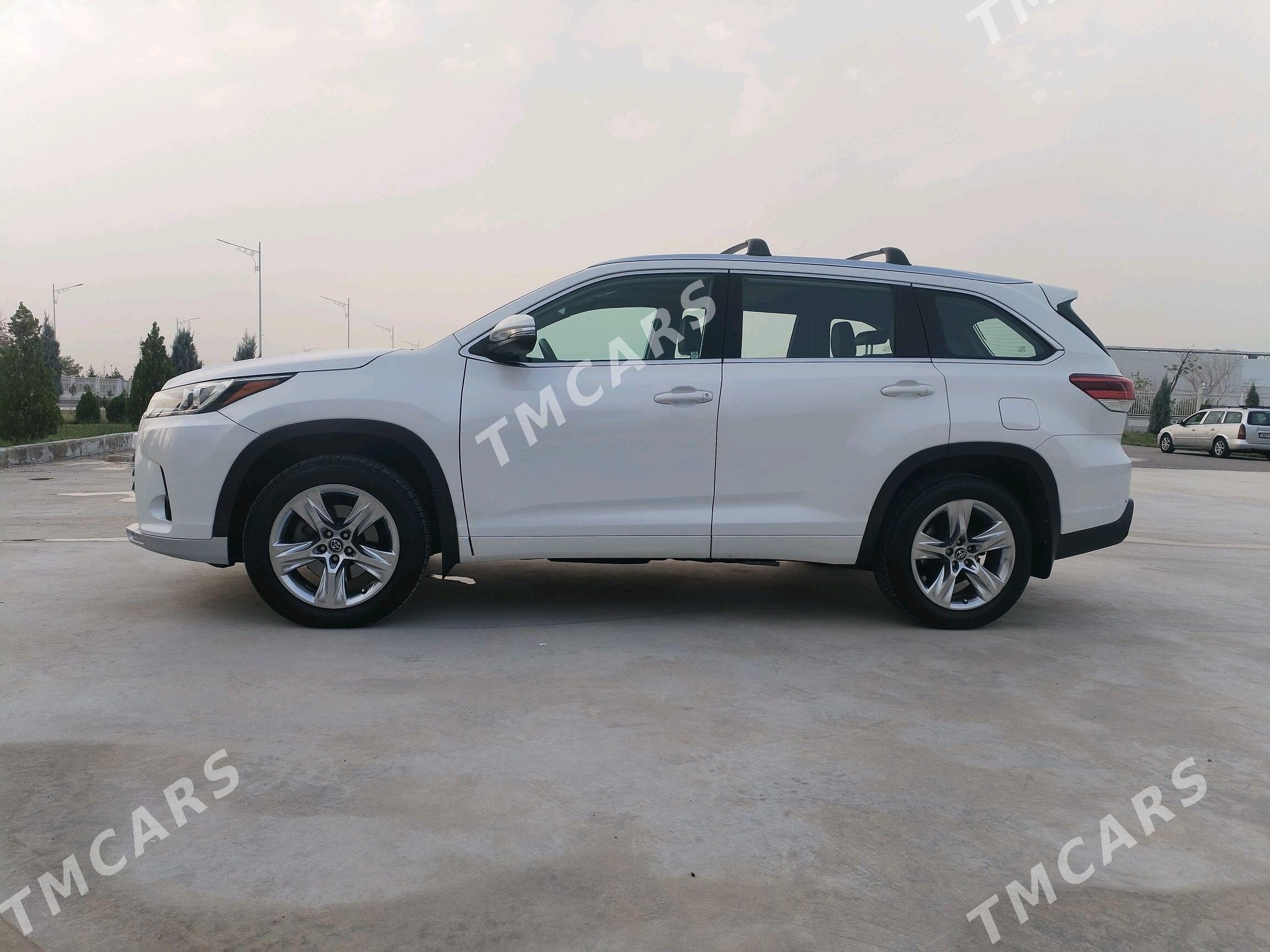 Toyota Highlander 2018 - 460 000 TMT - Ашхабад - img 3