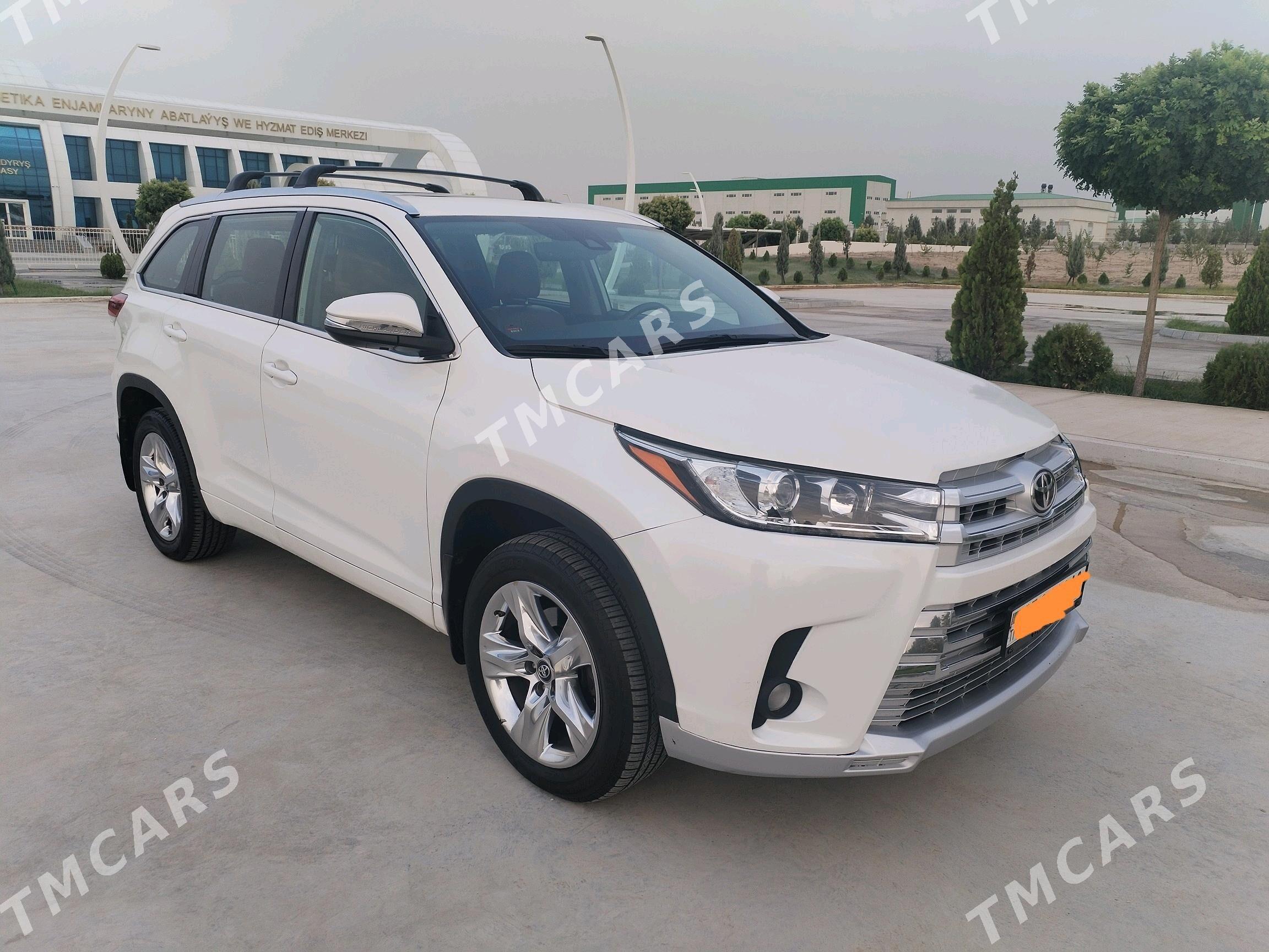 Toyota Highlander 2018 - 460 000 TMT - Aşgabat - img 6