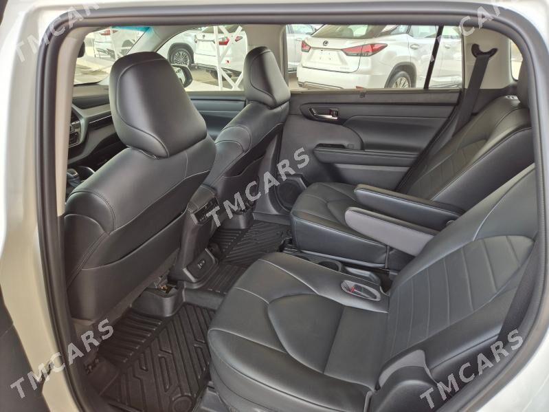 Toyota Highlander 2021 - 694 000 TMT - Ашхабад - img 9