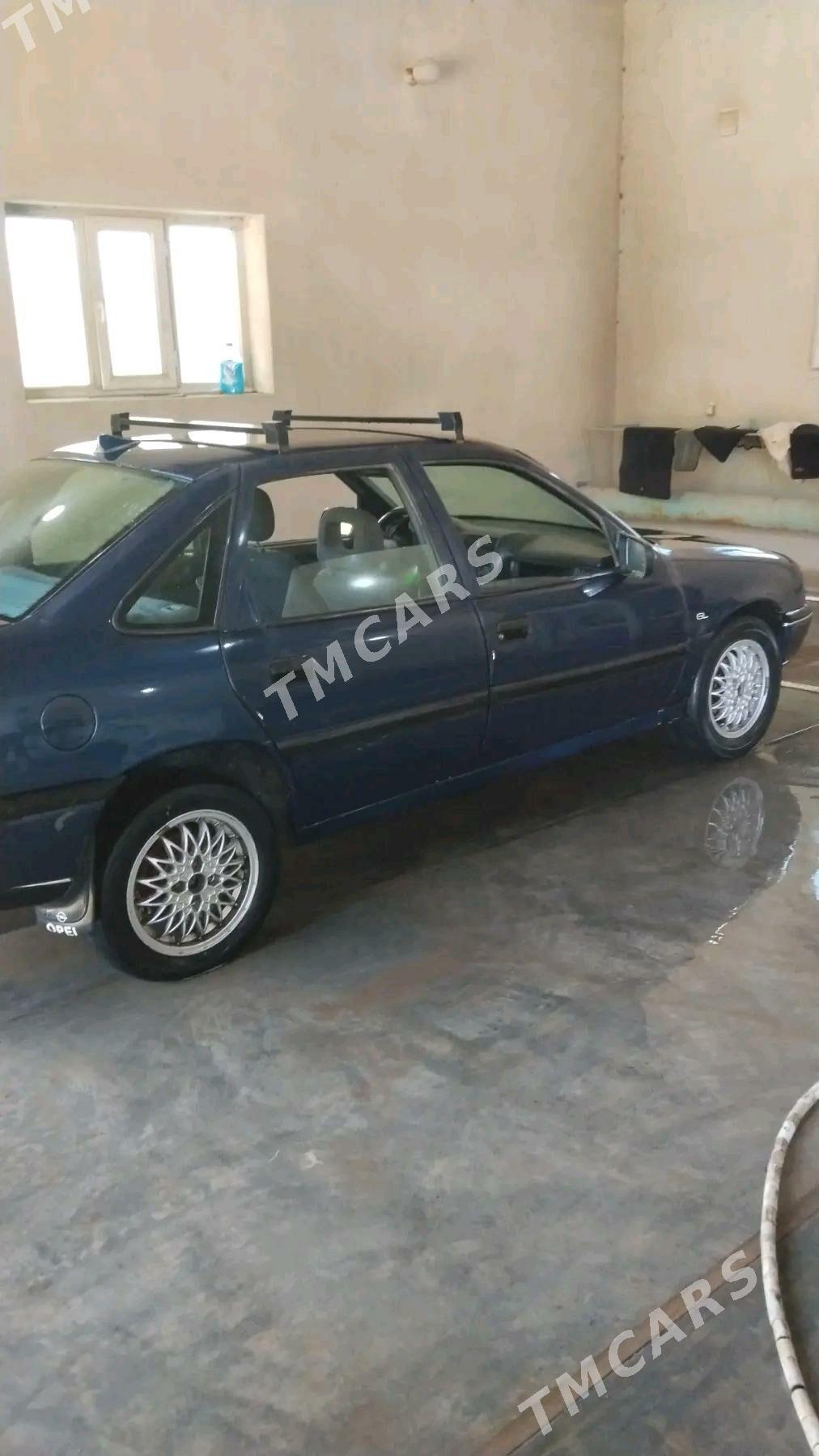 Opel Vectra 1992 - 23 000 TMT - Şabat etr. - img 2