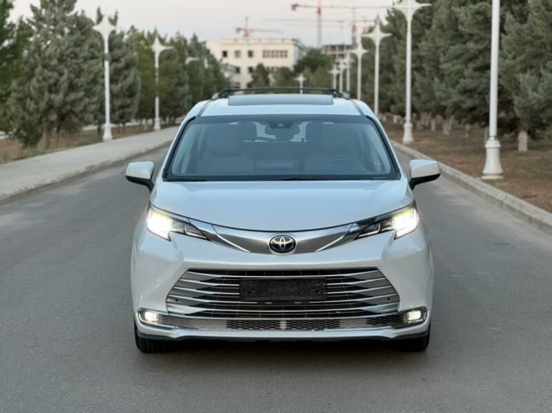 Toyota Sienna 2021 - 665 000 TMT - Aşgabat - img 5
