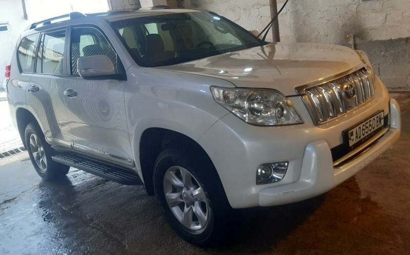 Toyota Land Cruiser Prado 2011 - 710 000 TMT - Gyzylarbat - img 3