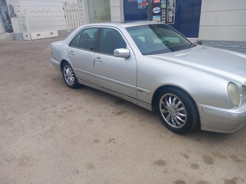 Mercedes-Benz E320 2000 - 80 000 TMT - Türkmenbaşy - img 9