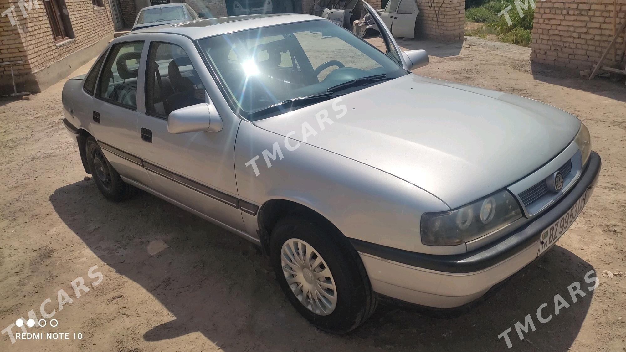 Opel Vectra 1989 - 35 000 TMT - Farap - img 6