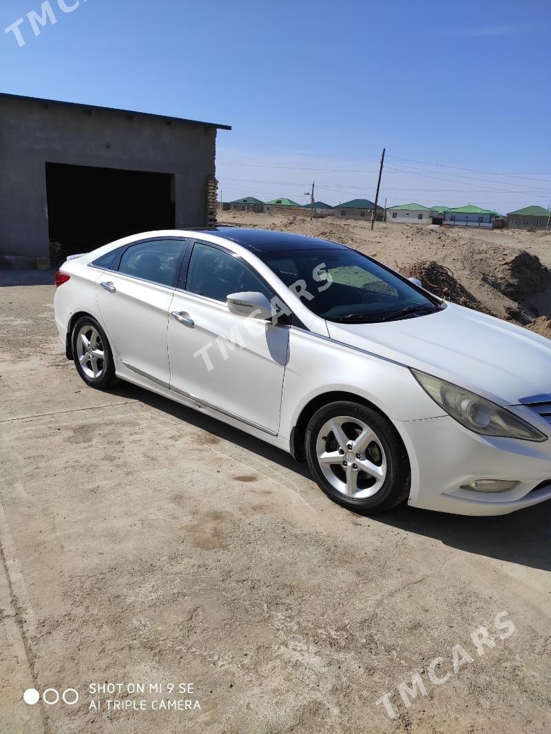 Hyundai Sonata 2011 - 130 000 TMT - Дашогуз - img 3