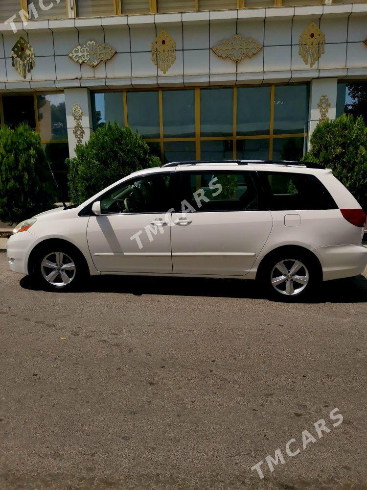 Toyota Sienna 2008 - 180 000 TMT - 11 mkr - img 4