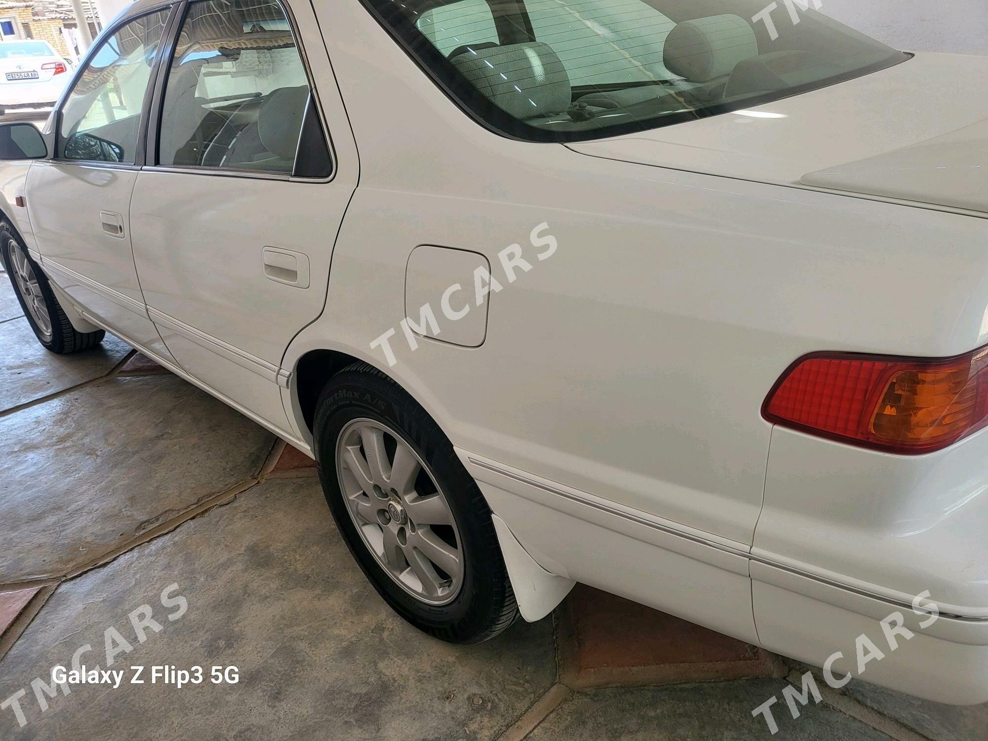 Toyota Camry 2000 - 110 000 TMT - Tejen - img 3