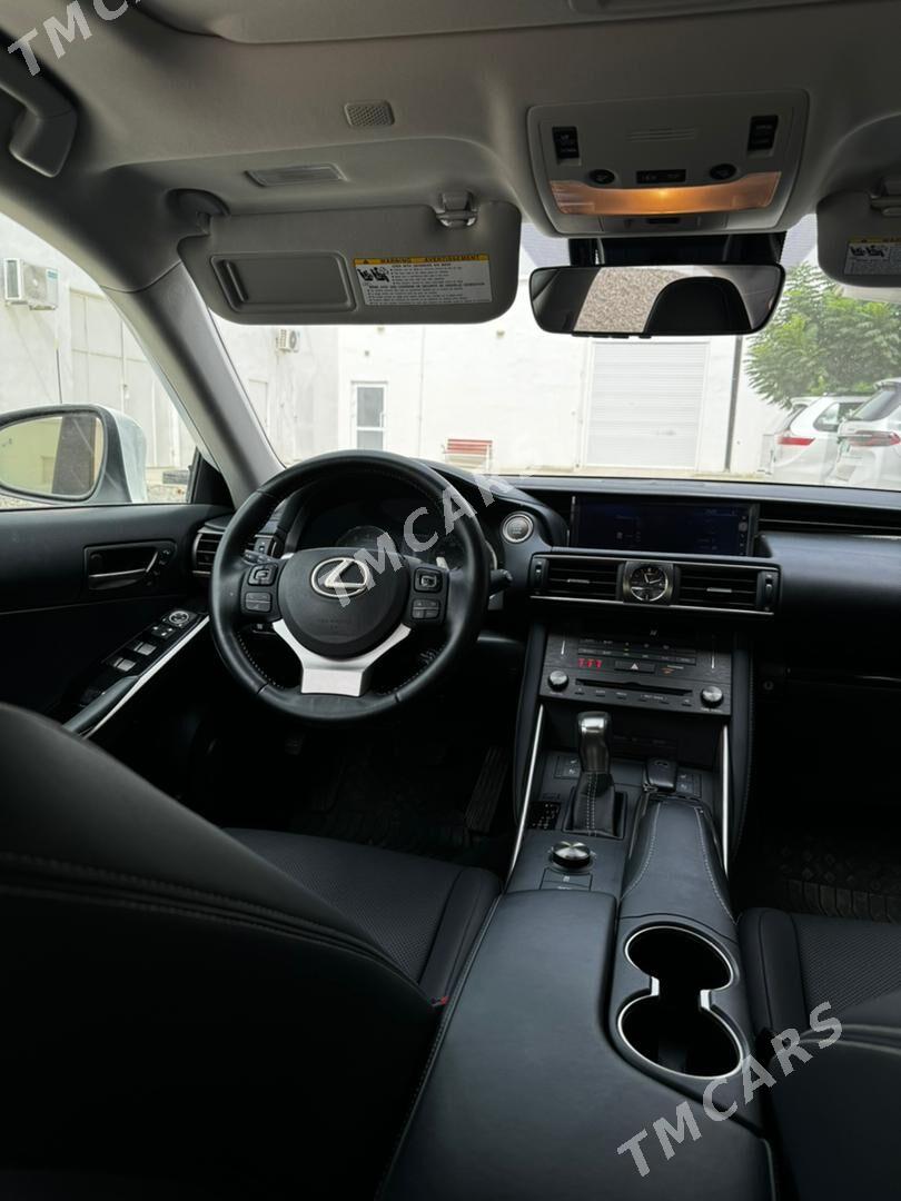 Lexus IS 300 2019 - 405 000 TMT - Aşgabat - img 5