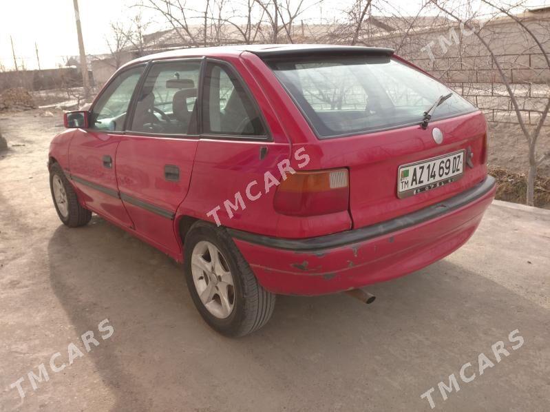 Opel Astra 1992 - 32 000 TMT - Шабатский этрап - img 3