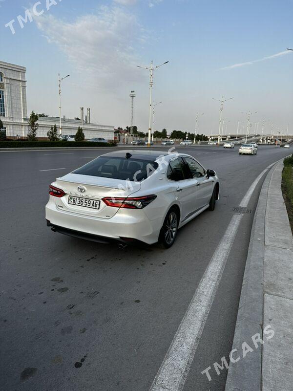 Toyota Camry 2022 - 702 000 TMT - Aşgabat - img 2