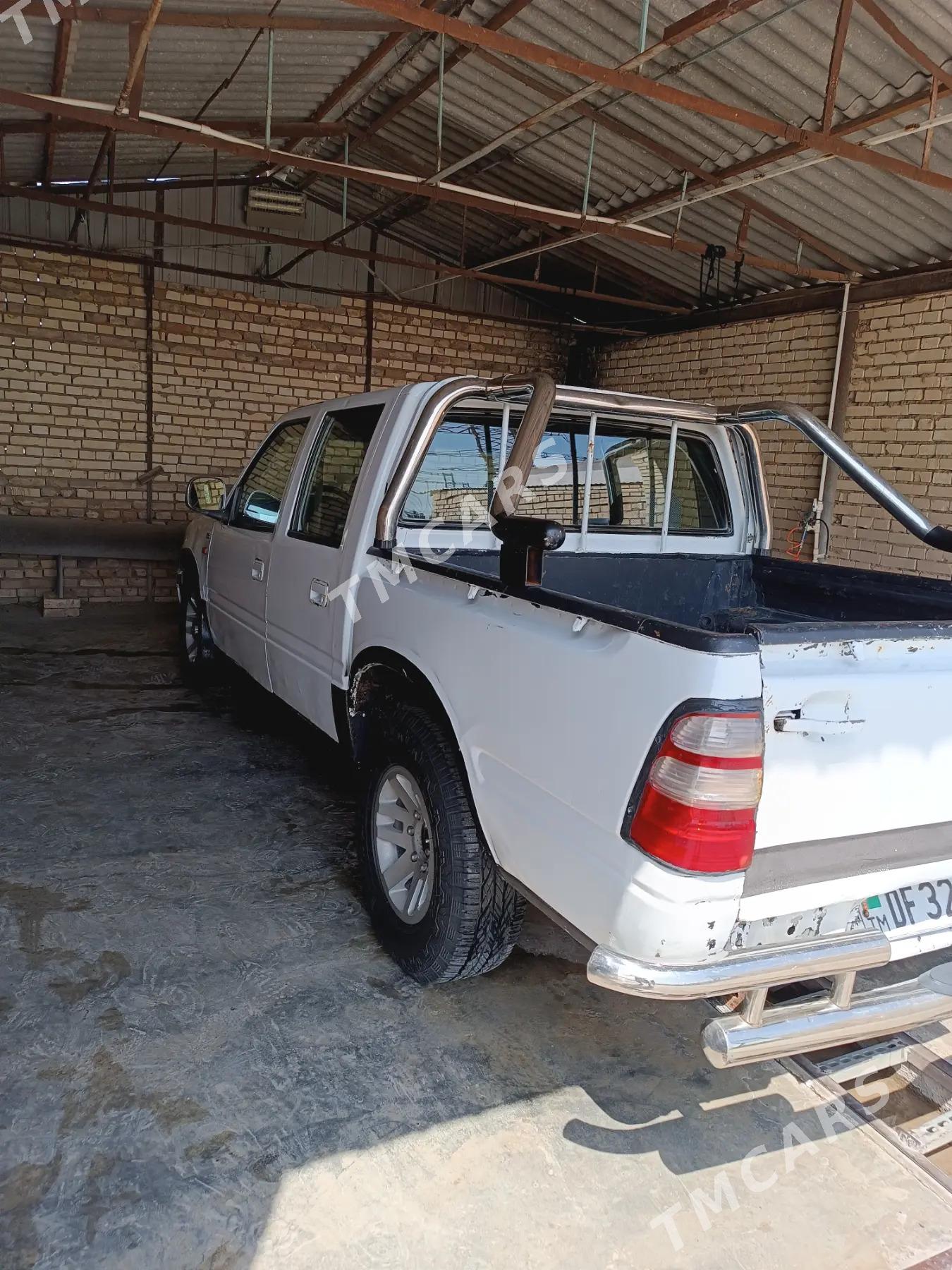 Isuzu Pickup 1992 - 55 000 TMT - Мары - img 3