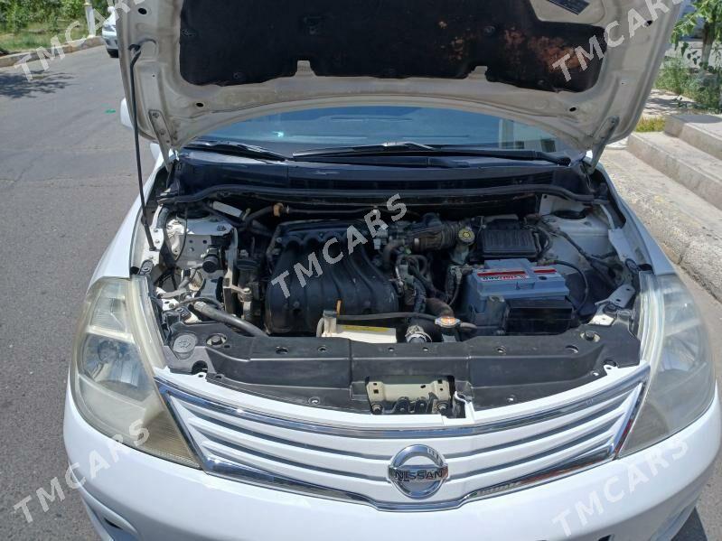 Nissan Versa 2012 - 115 000 TMT - Garadamak Şor - img 3