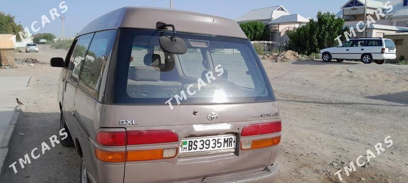 Toyota Town Ace 1991 - 31 000 TMT - Мары - img 4