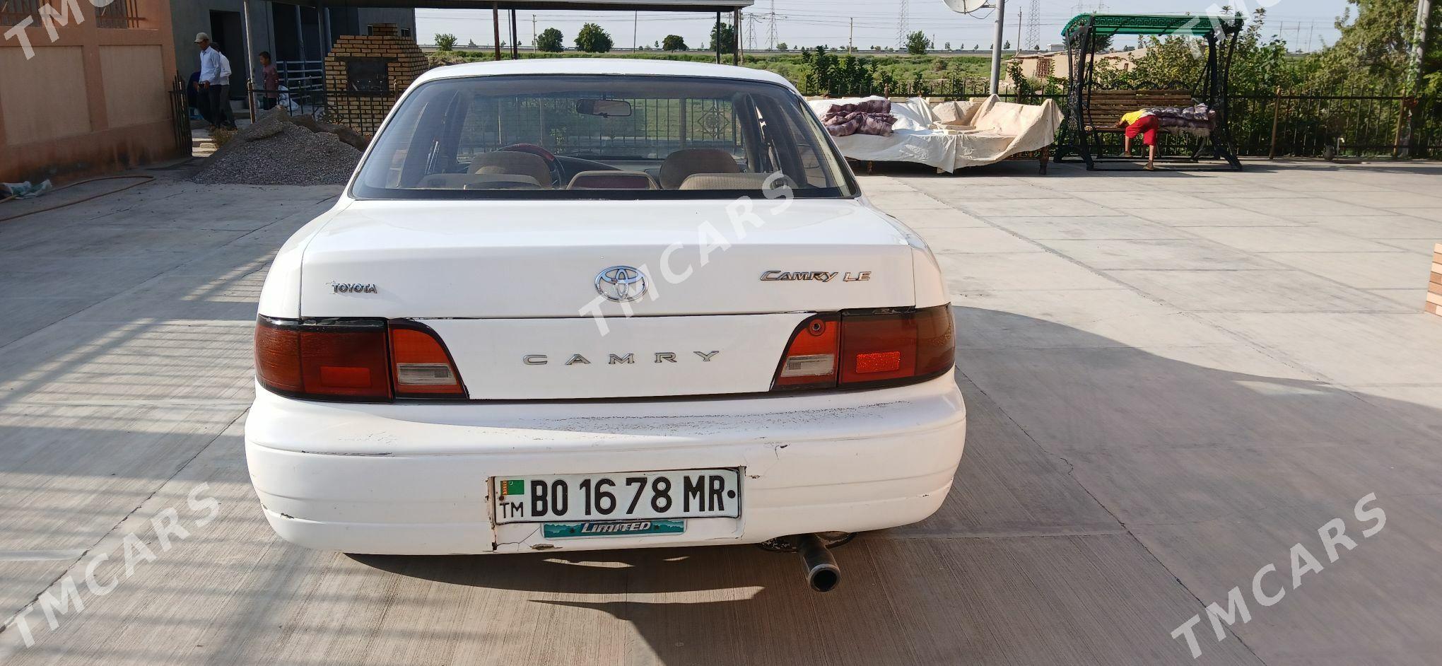 Toyota Camry 1993 - 65 000 TMT - Байрамали - img 6