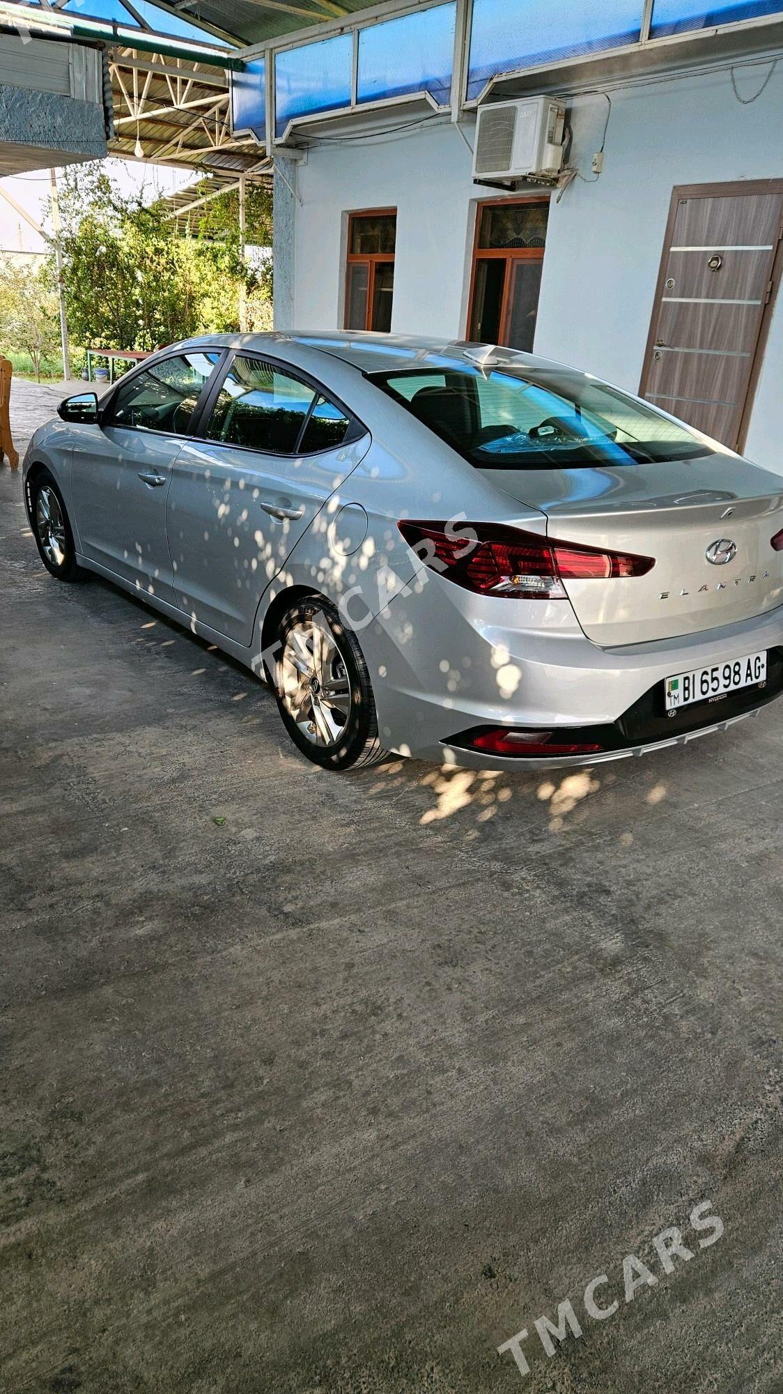 Hyundai Elantra 2019 - 165 000 TMT - Ашхабад - img 3