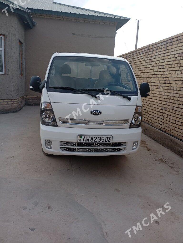 Kia Bongo 2019 - 265 000 TMT - Кёнеургенч - img 7