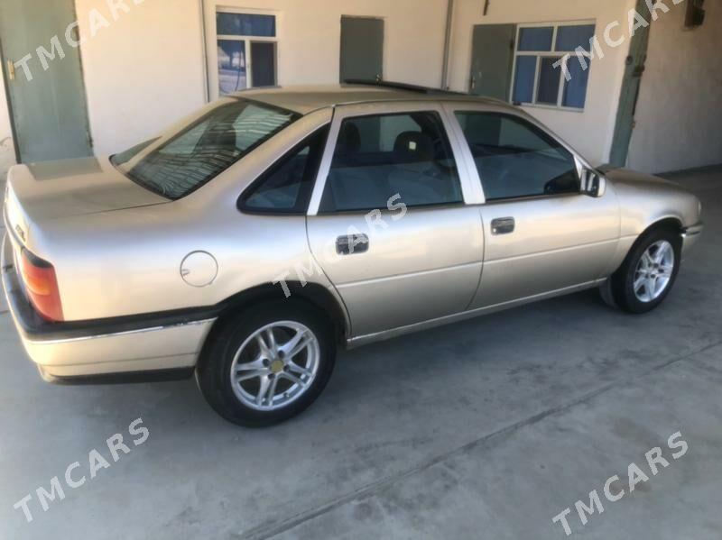 Opel Vectra 1989 - 18 000 TMT - Magtymguly - img 6