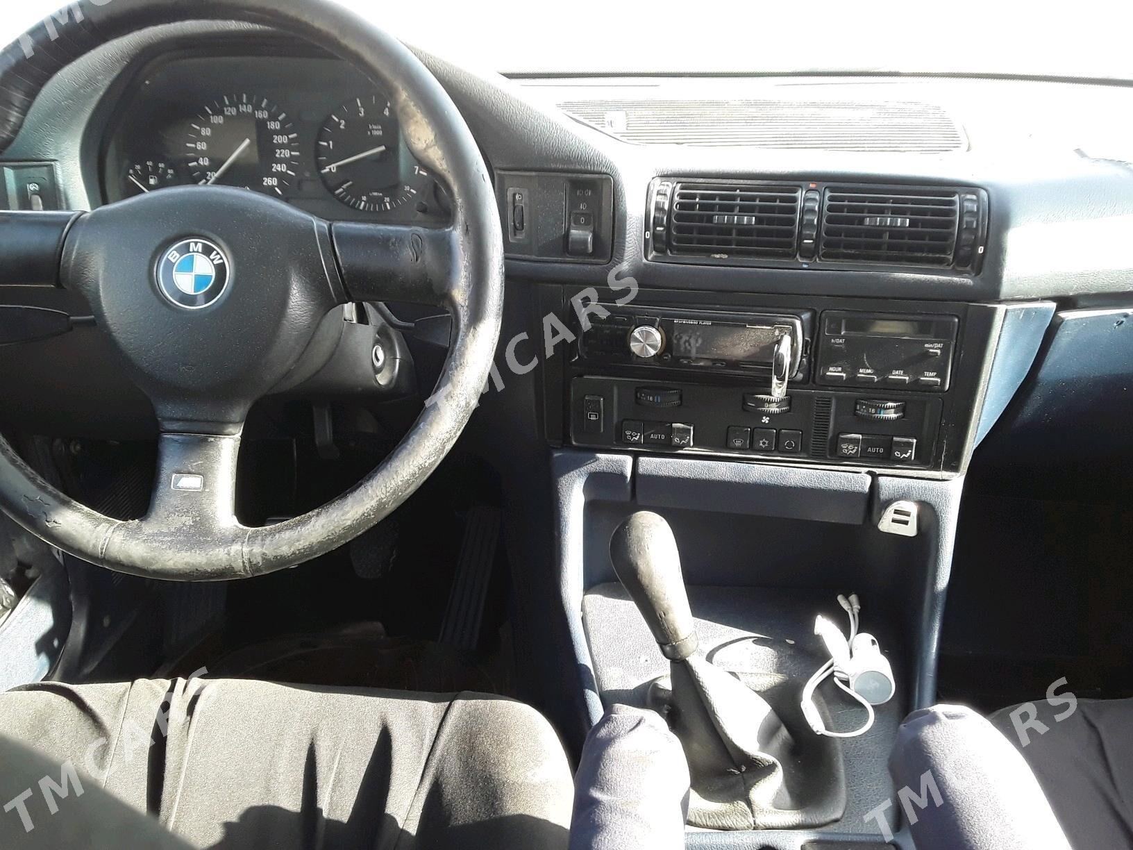 BMW 525 1992 - 26 000 TMT - Берекет - img 3