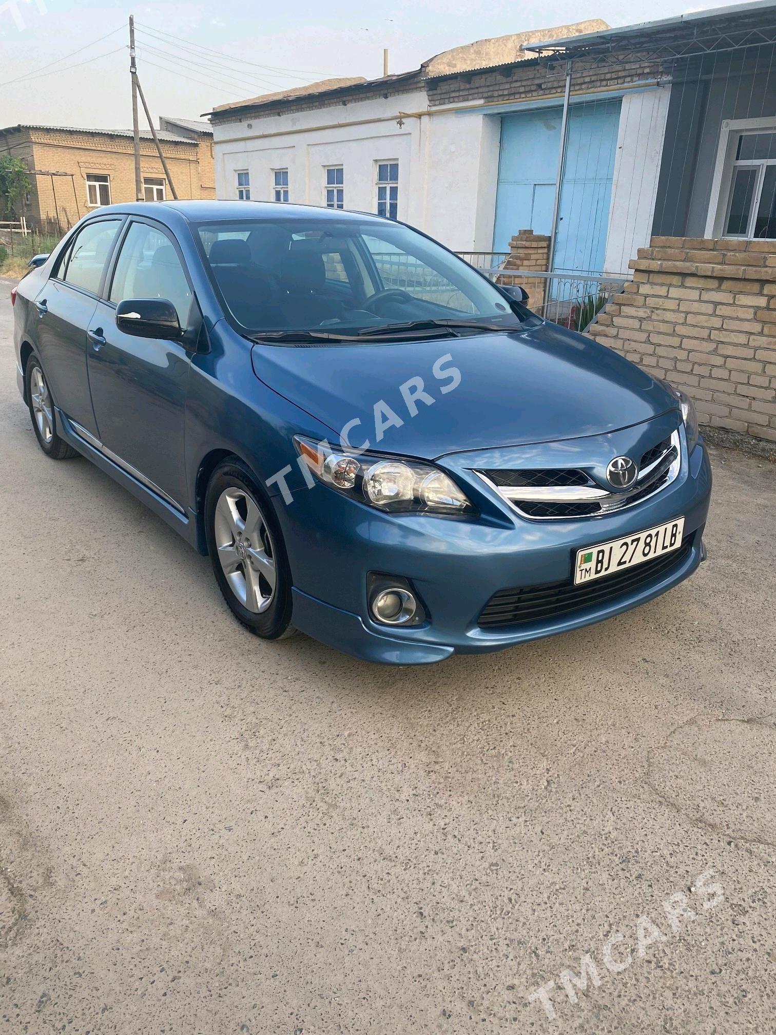 Toyota Corolla 2013 - 150 000 TMT - Туркменабат - img 5