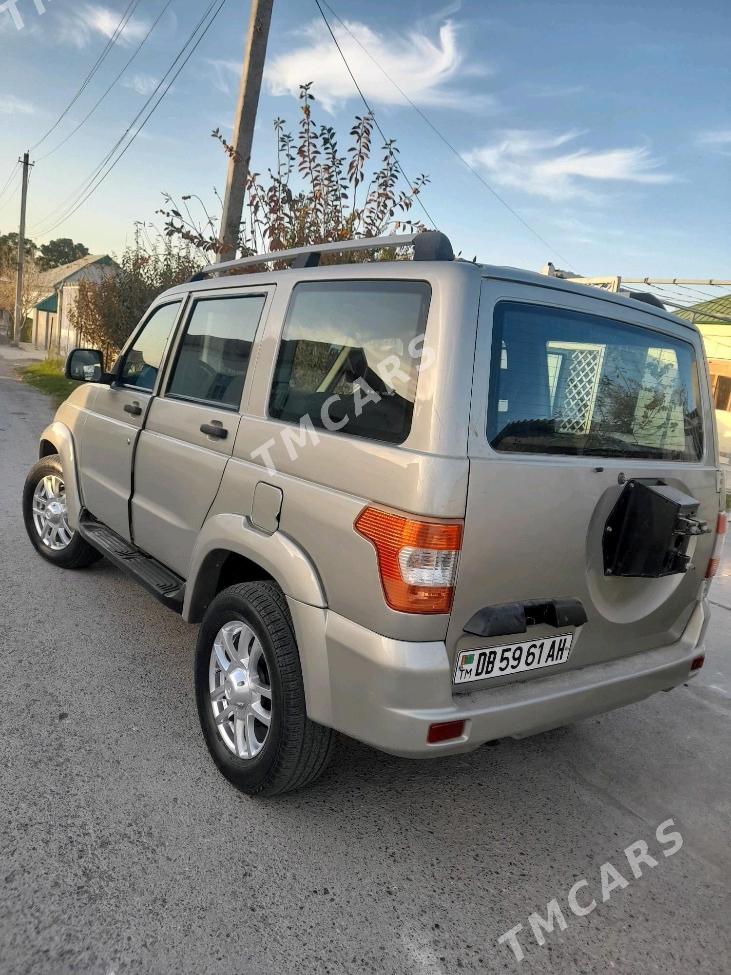 UAZ 469 2014 - 100 000 TMT - Bäherden - img 3