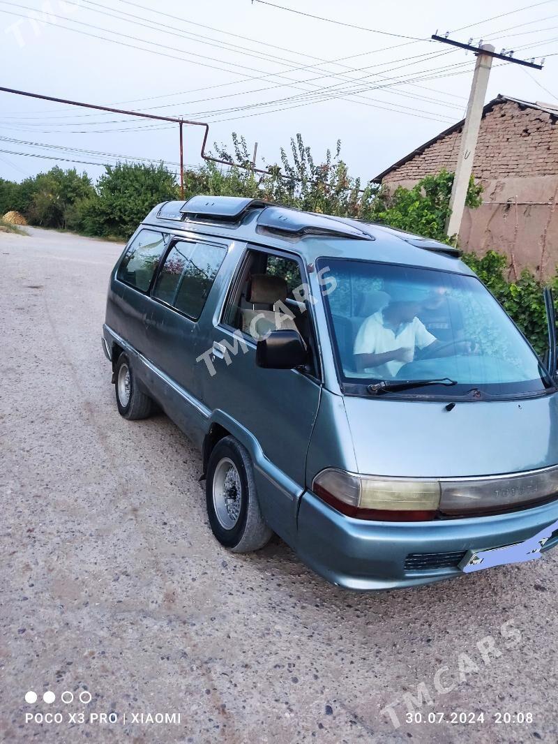Toyota Town Ace 1992 - 16 000 TMT - Саят - img 5