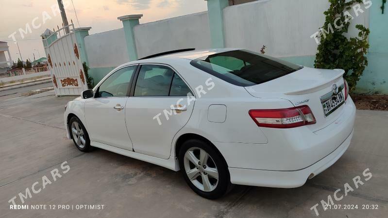 Toyota Camry 2010 - 187 000 TMT - Балканабат - img 3