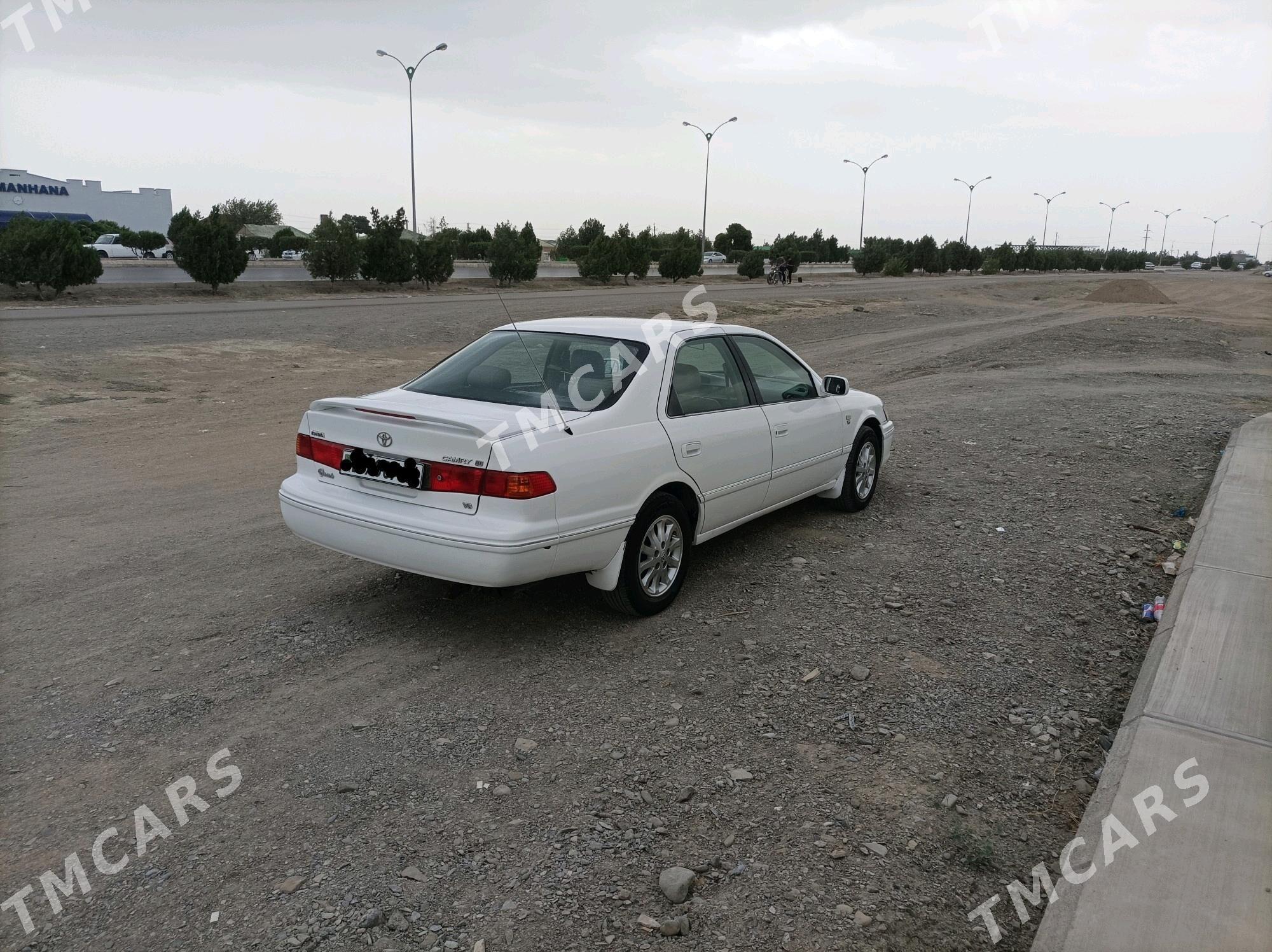 Toyota Camry 1998 - 100 000 TMT - Бахарден - img 4