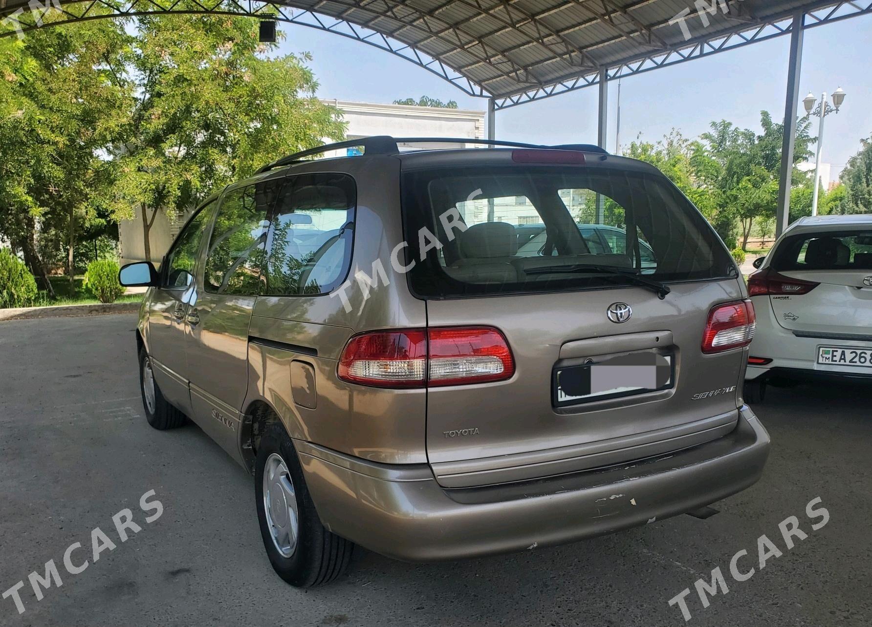 Toyota Sienna 2000 - 120 000 TMT - Мары - img 2