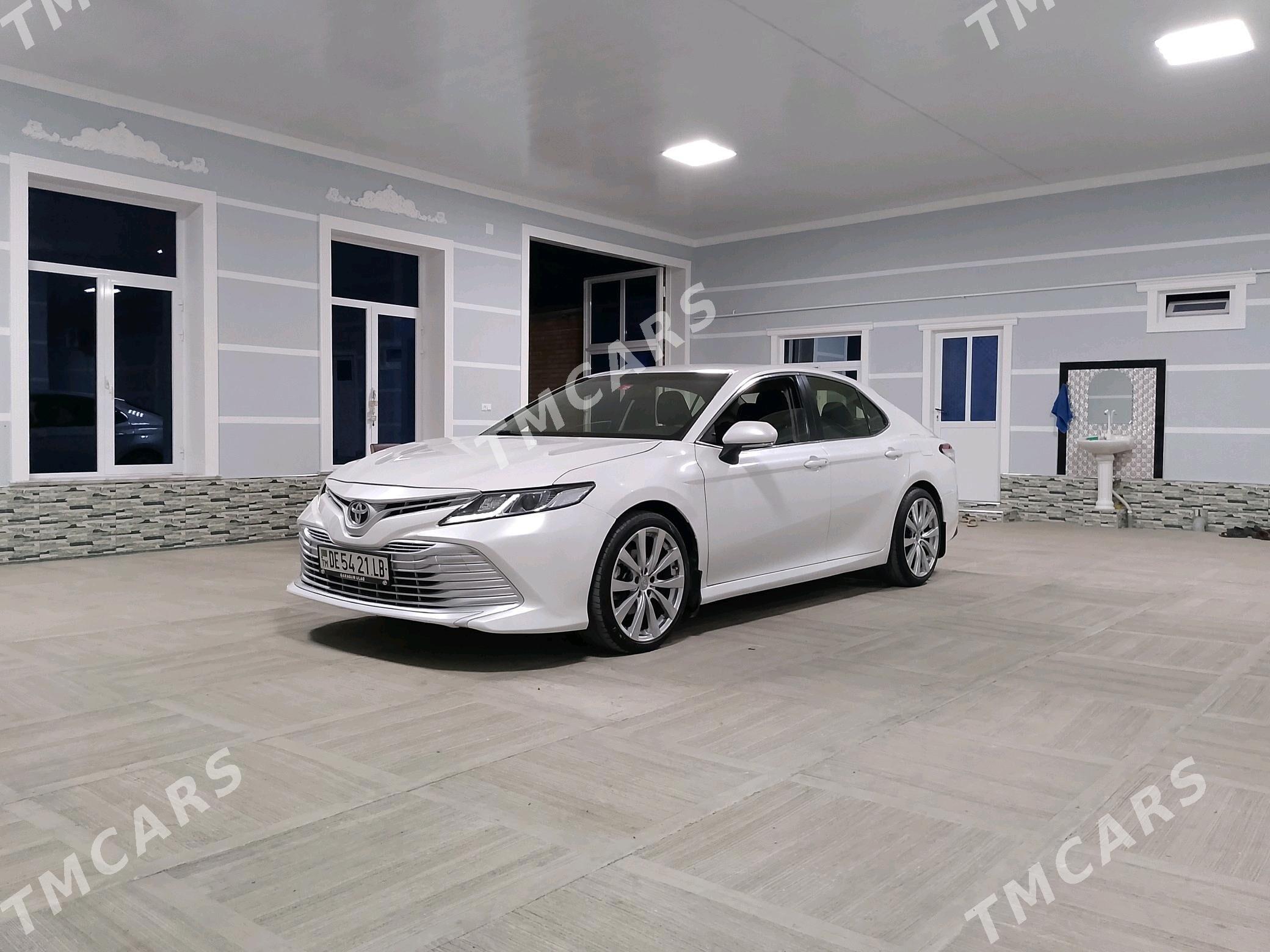 Toyota Camry 2019 - 245 000 TMT - Türkmenabat - img 3