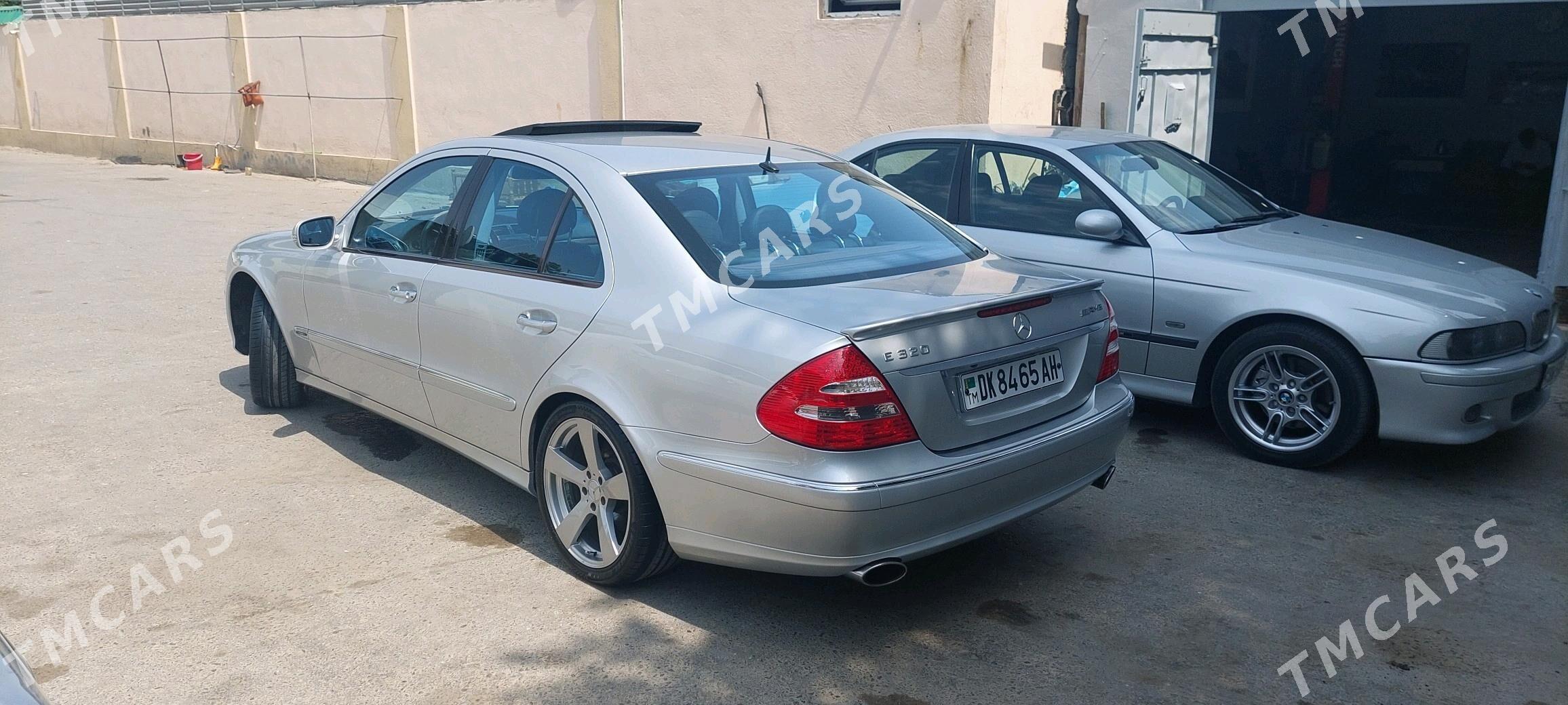 Mercedes-Benz E320 2002 - 190 000 TMT - 30 мкр - img 3