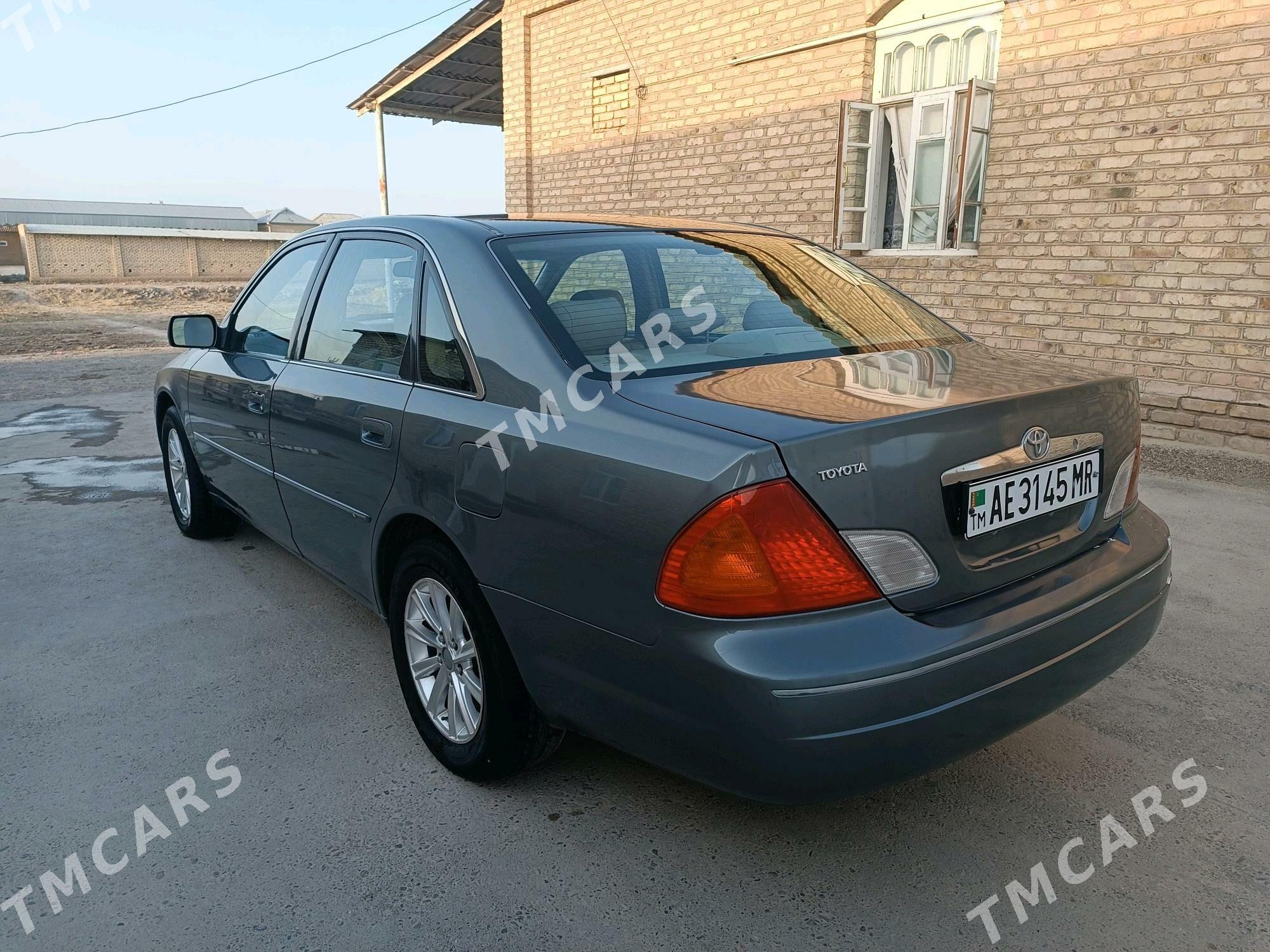 Toyota Avalon 2002 - 134 000 TMT - Мары - img 3