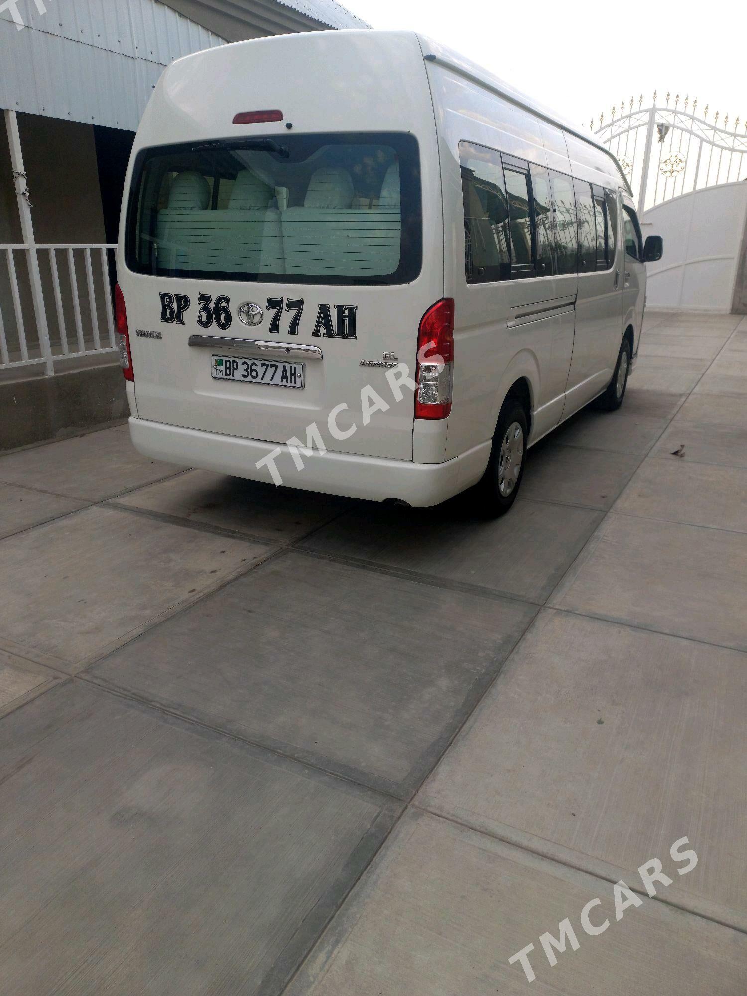 Toyota Hiace 2013 - 400 000 TMT - Гёкдепе - img 5