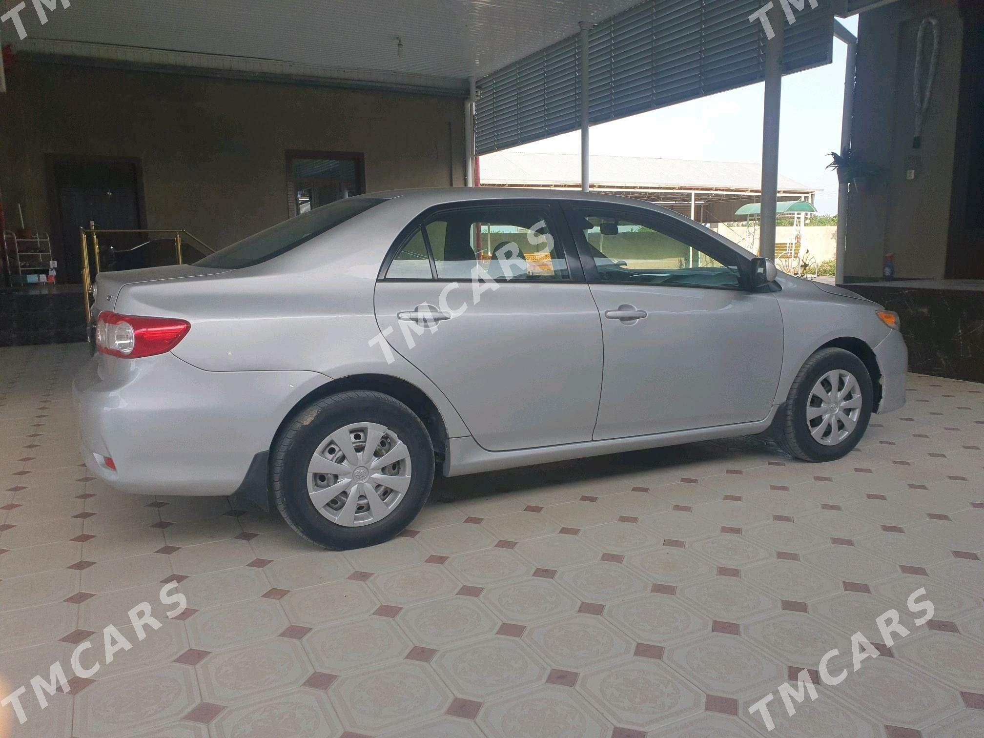 Toyota Corolla 2011 - 125 000 TMT - Мары - img 4