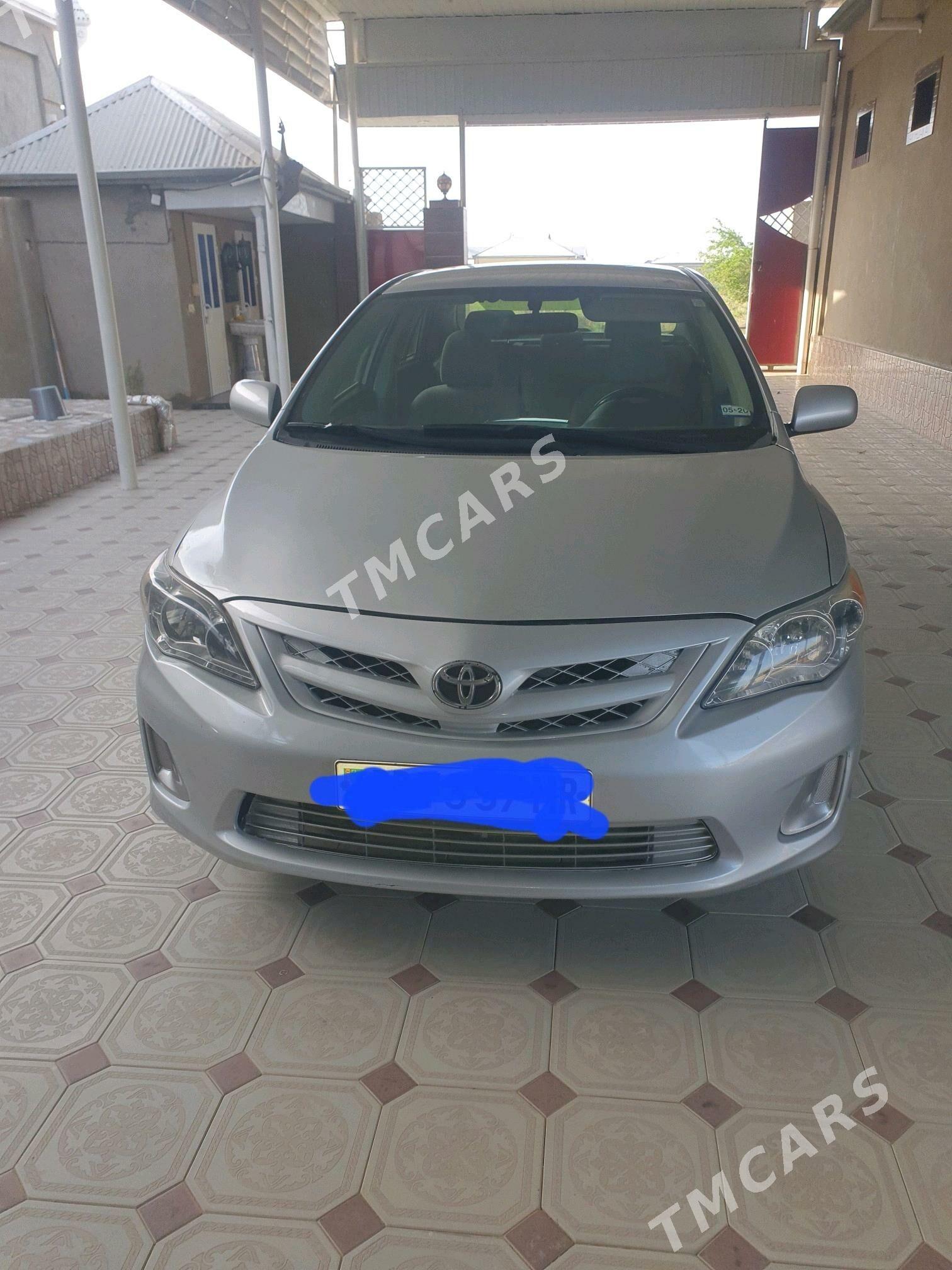 Toyota Corolla 2011 - 125 000 TMT - Мары - img 2