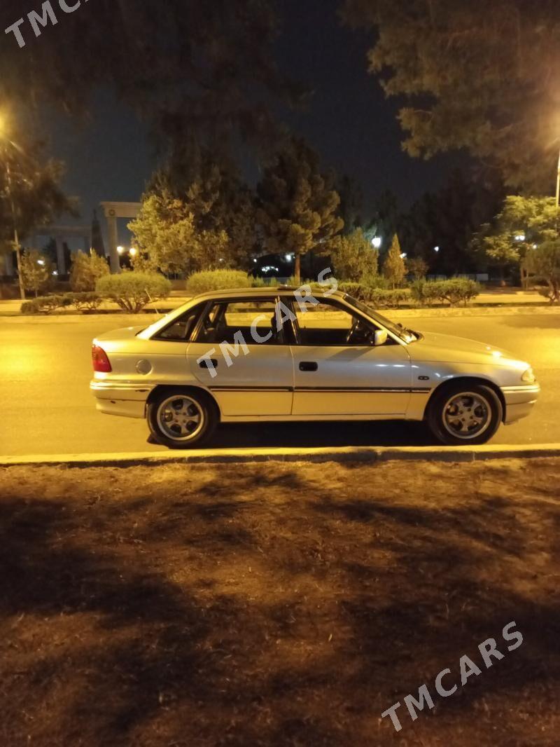 Opel Astra 1993 - 33 000 TMT - Aşgabat - img 3