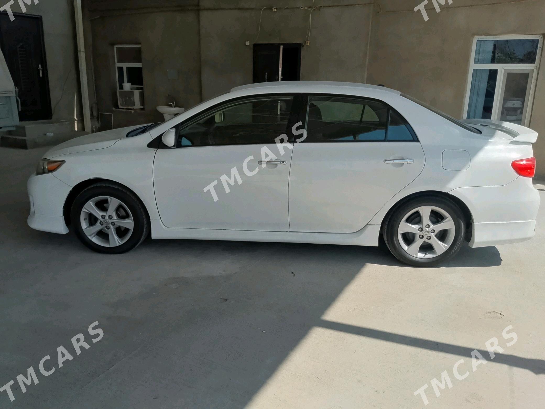 Toyota Corolla 2011 - 140 000 TMT - Ашхабад - img 2