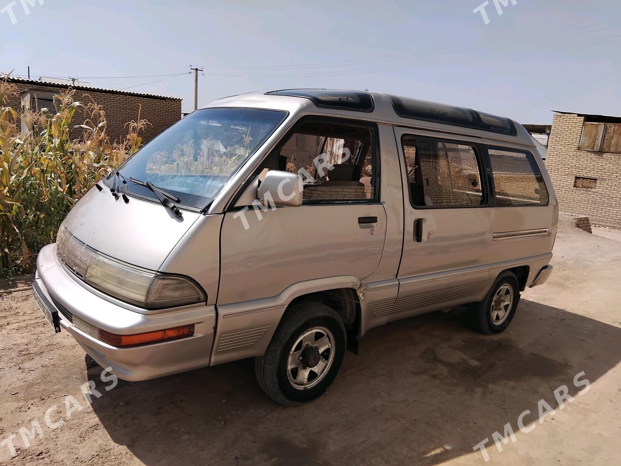 Toyota Town Ace 1988 - 28 000 TMT - Мары - img 2