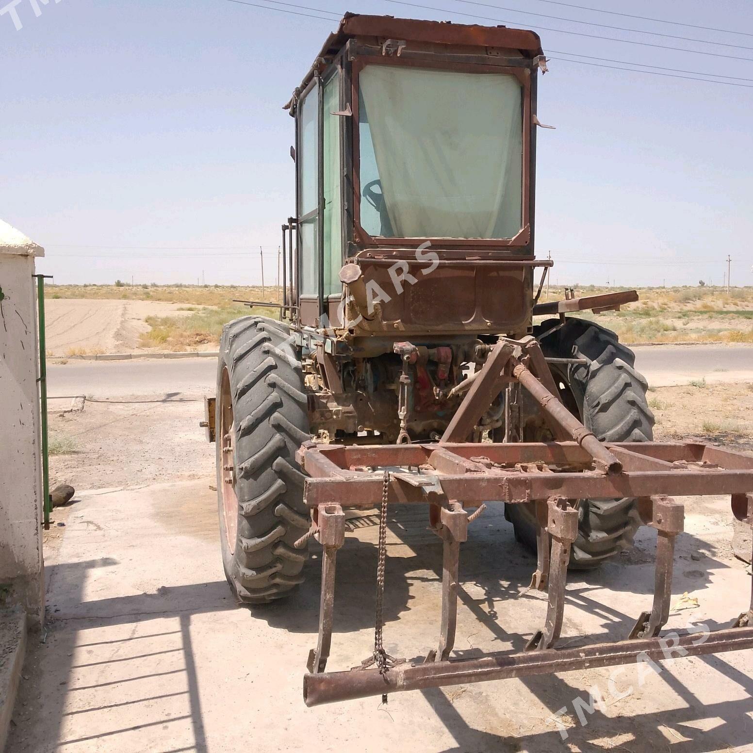 MTZ T-28 1986 - 35 000 TMT - Garabekewül - img 4