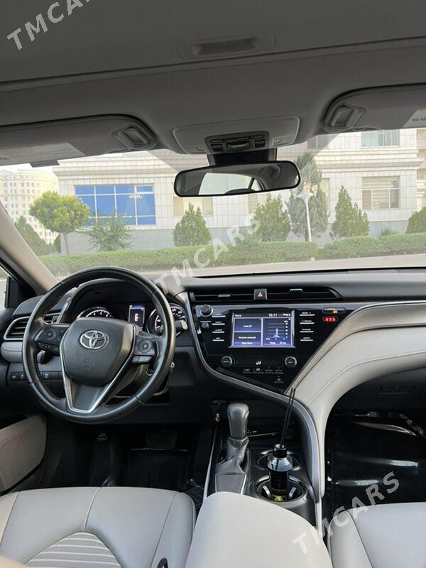 Toyota Camry 2019 - 360 000 TMT - Aşgabat - img 8