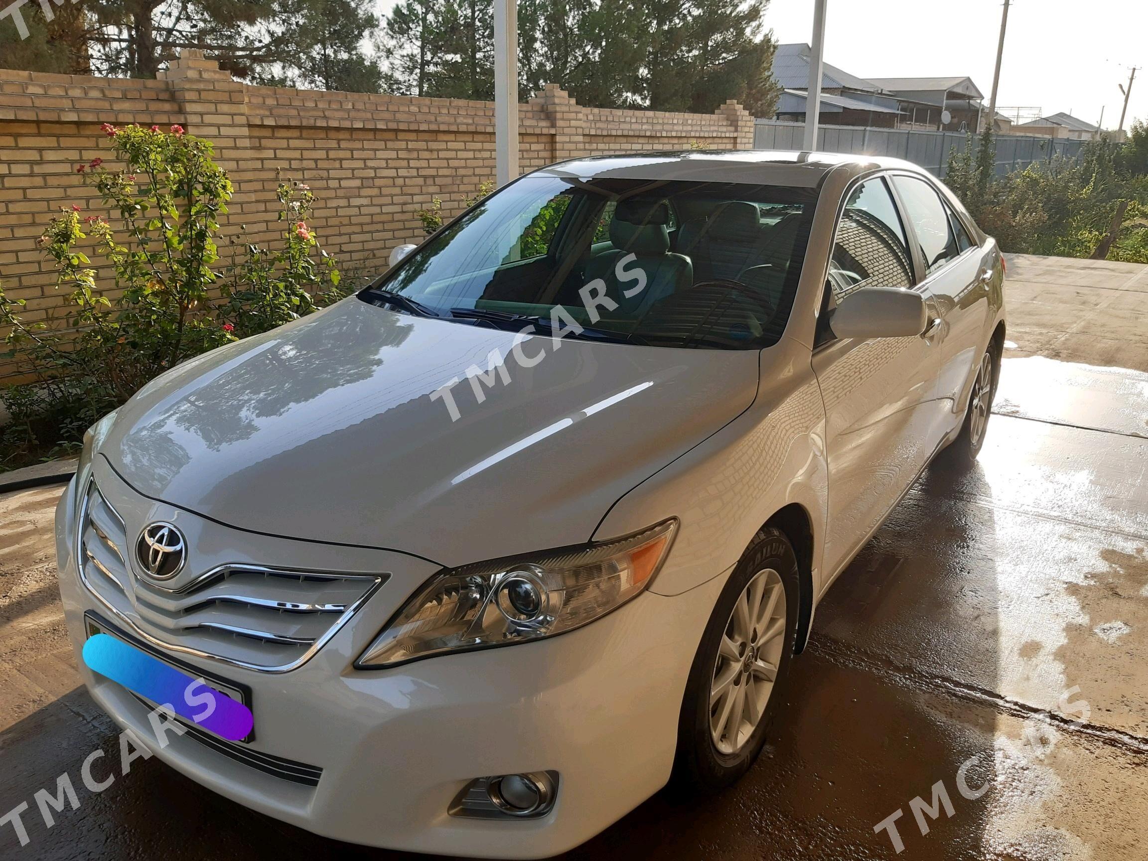 Toyota Camry 2011 - 210 000 TMT - Мары - img 3