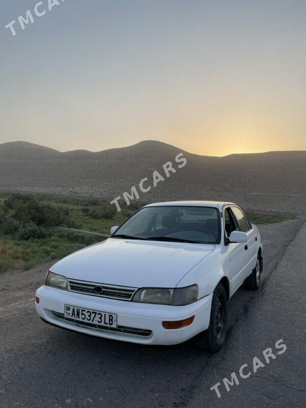 Toyota Corolla 1994 - 50 000 TMT - Köýtendag - img 3