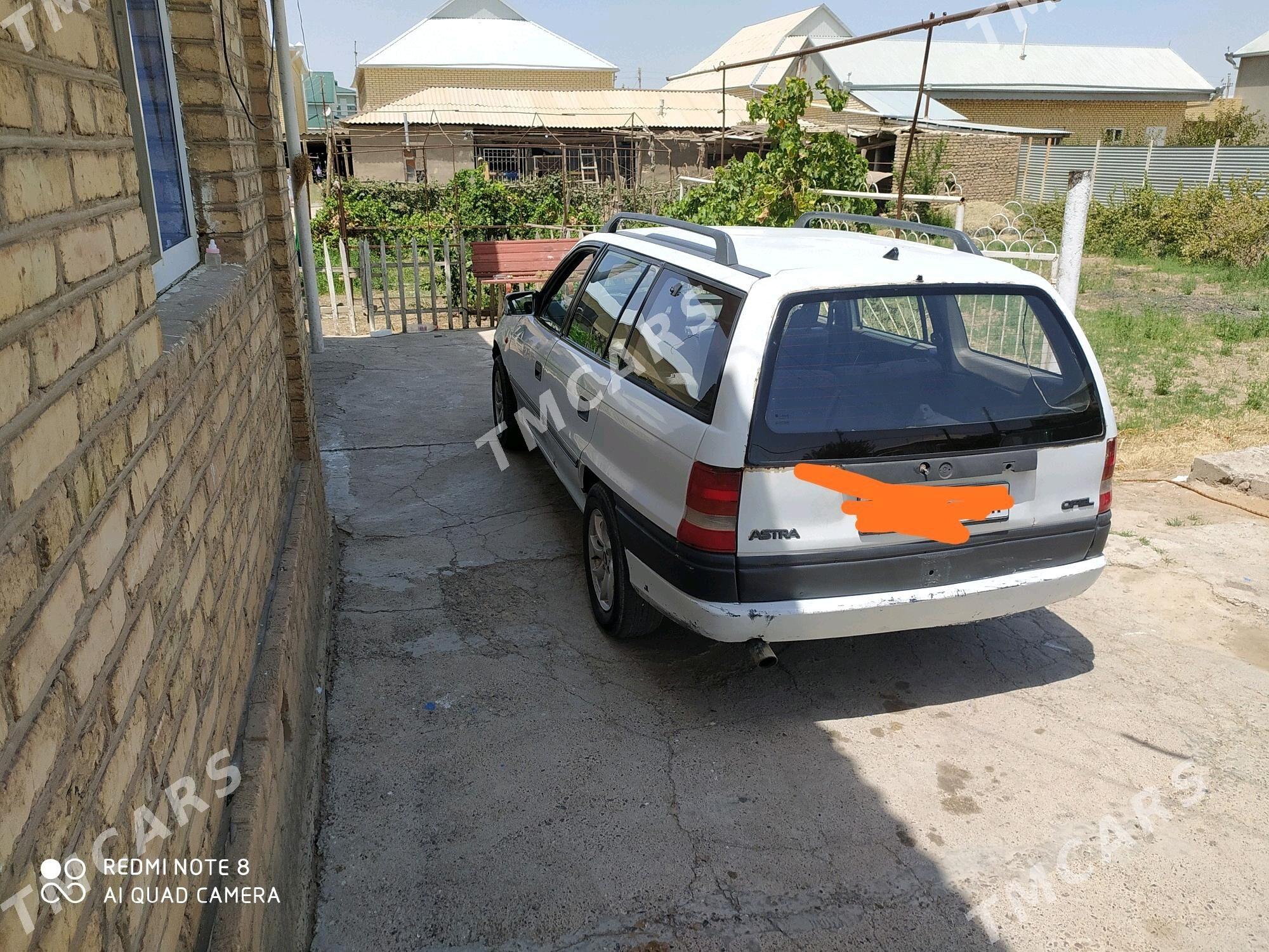 Opel Astra 1994 - 35 000 TMT - Мары - img 3