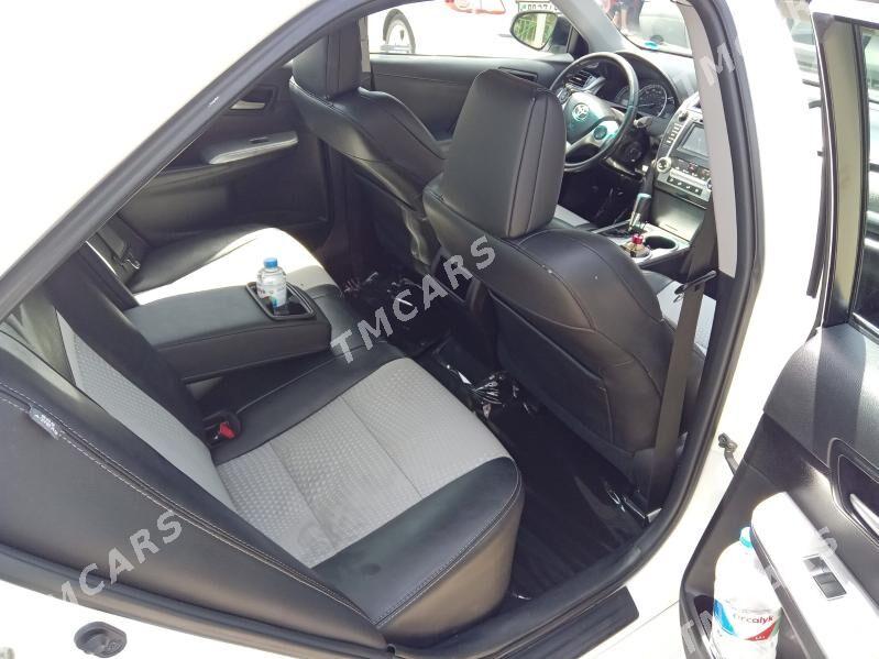 Toyota Camry 2014 - 185 000 TMT - Büzmeýin - img 4