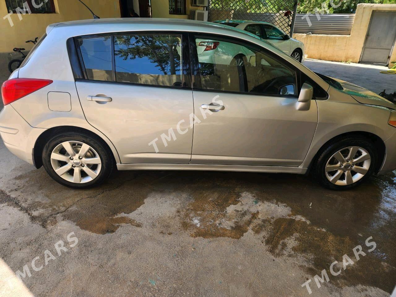 Nissan Versa 2011 - 98 000 TMT - Tejen - img 2